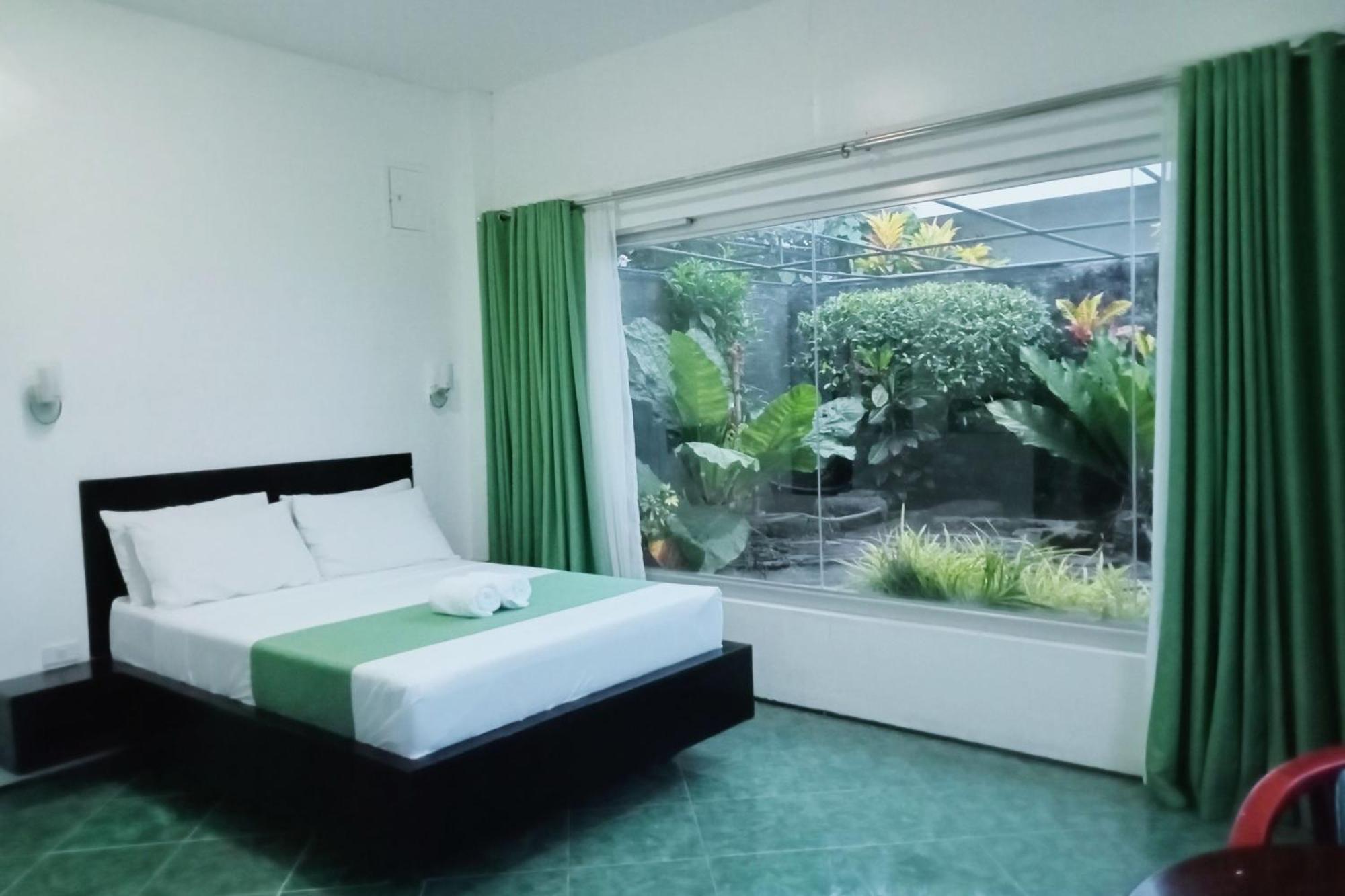 Garin Farm Pilgrimage Resort Powered By Cocotel San Joaquin Camera foto